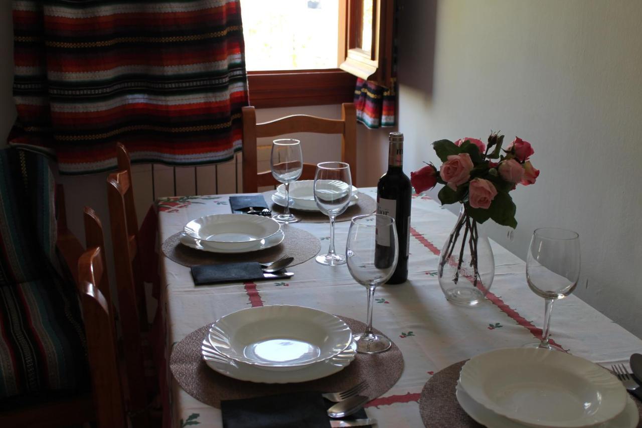 Apartamentos Rurales Rosendo: El Celindo カピレイラ エクステリア 写真